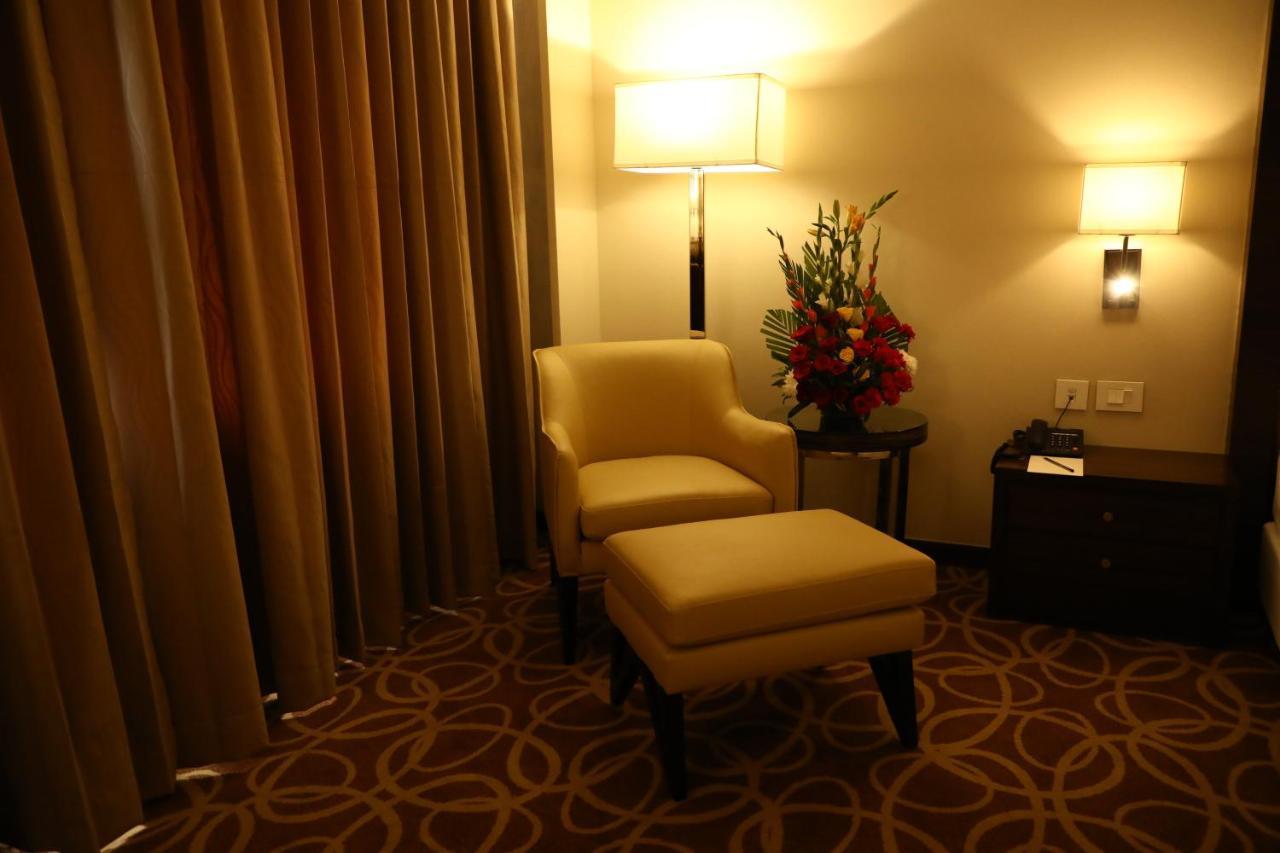 Yn Hotels Bengaluru Kültér fotó